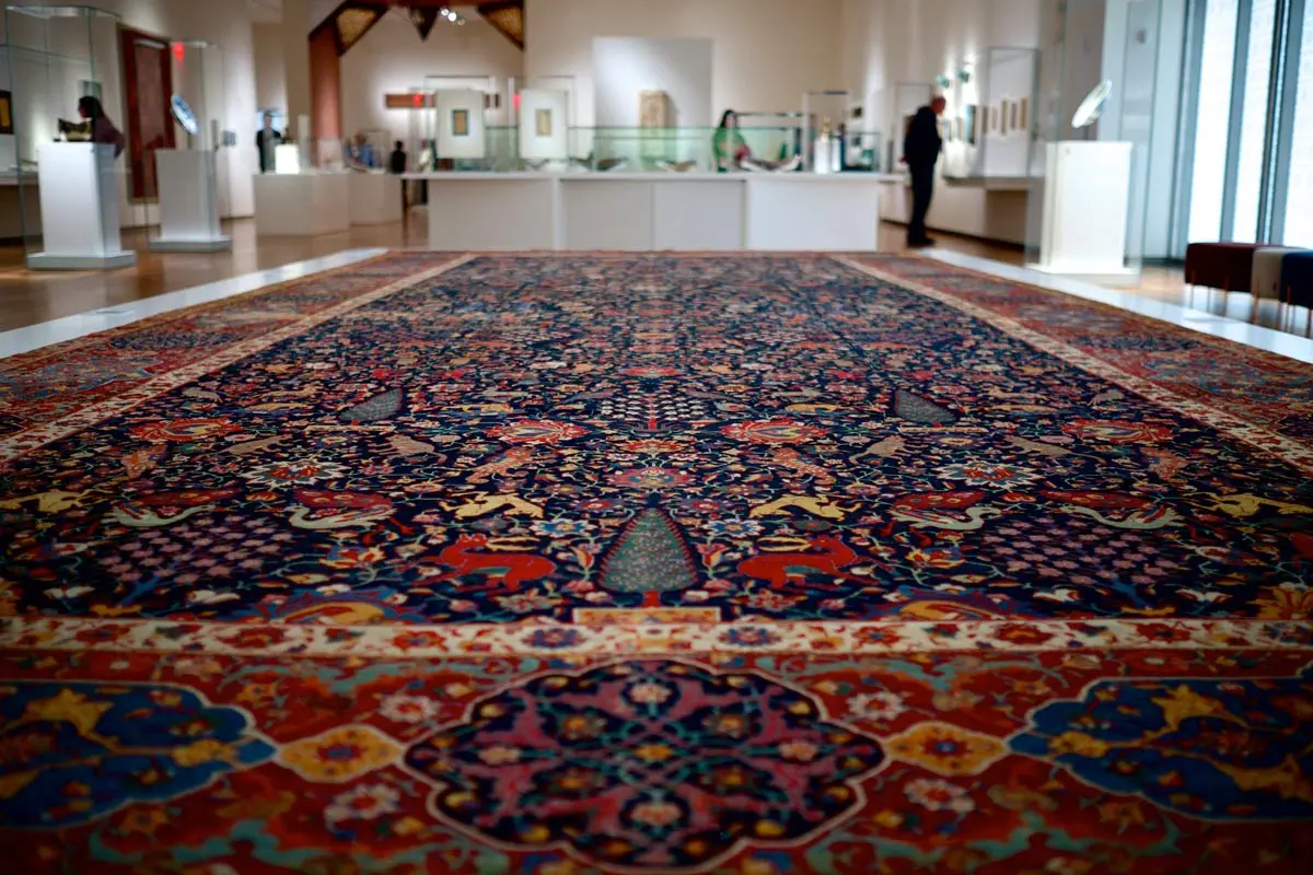 Priceless Collections: Masterpieces of Iranian Weaving